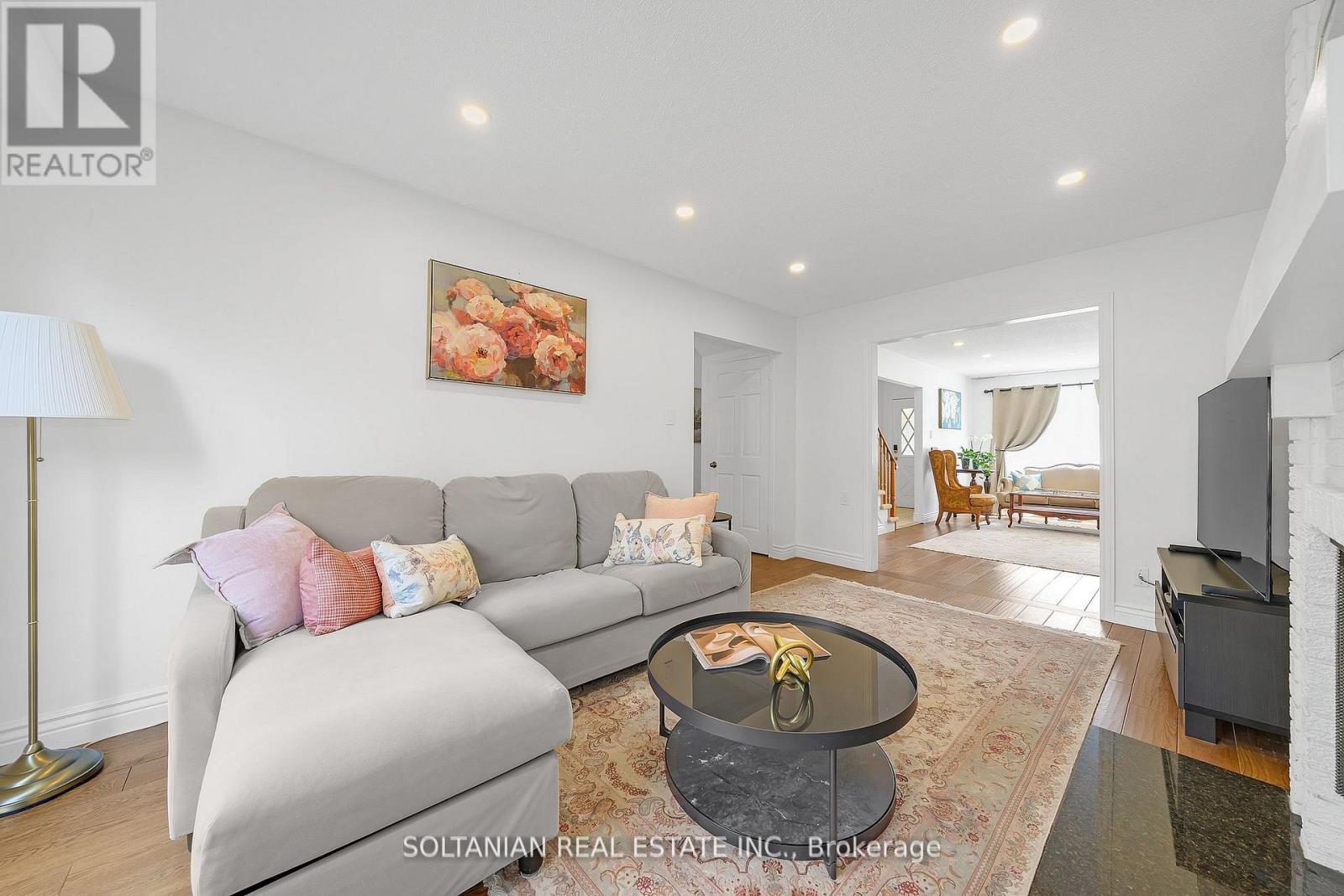 54 BRAEBURN DRIVE, Markham, Ontario