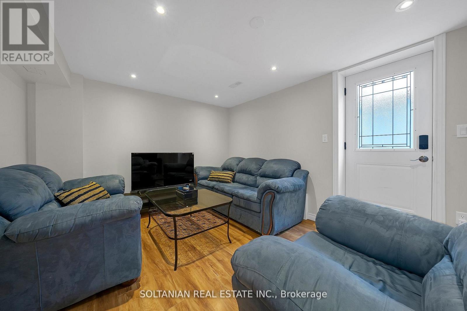 54 Braeburn Drive, Markham, Ontario  L3T 4W8 - Photo 32 - N12997200