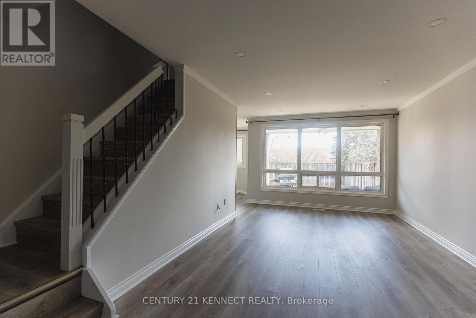 55 - 646 Village Parkway, Markham, Ontario  L3R 2S7 - Photo 15 - N12997264