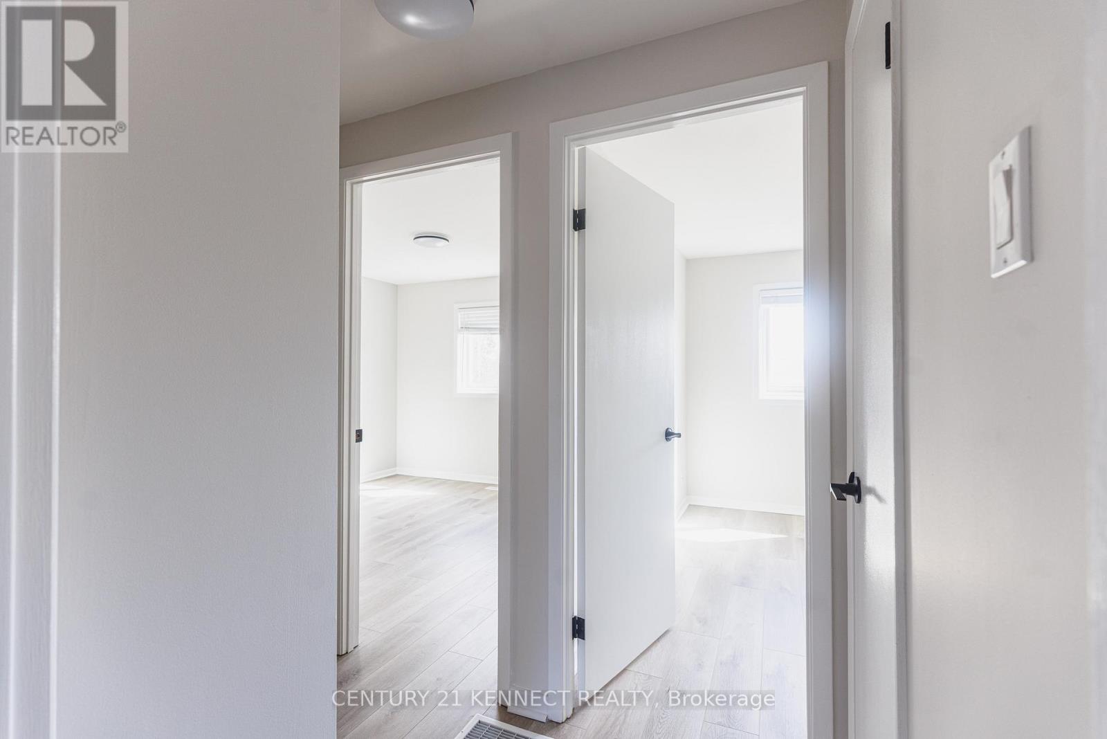 55 - 646 Village Parkway, Markham, Ontario  L3R 2S7 - Photo 16 - N12997264