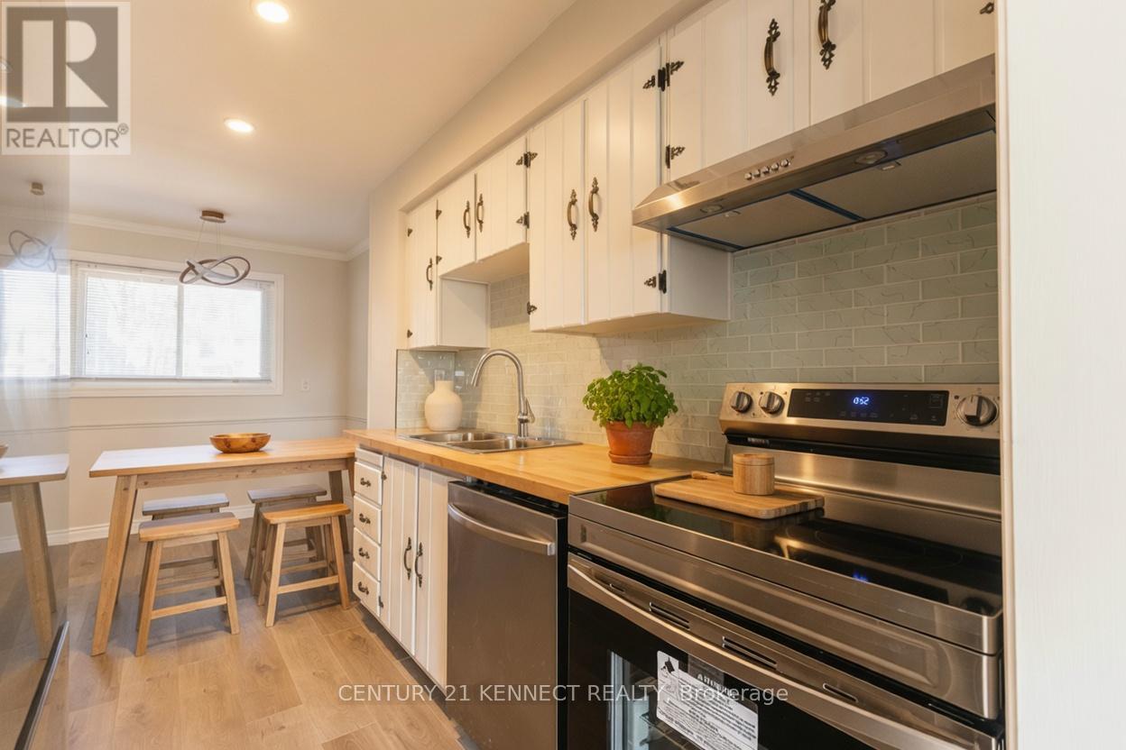 55 - 646 Village Parkway, Markham, Ontario  L3R 2S7 - Photo 7 - N12997264