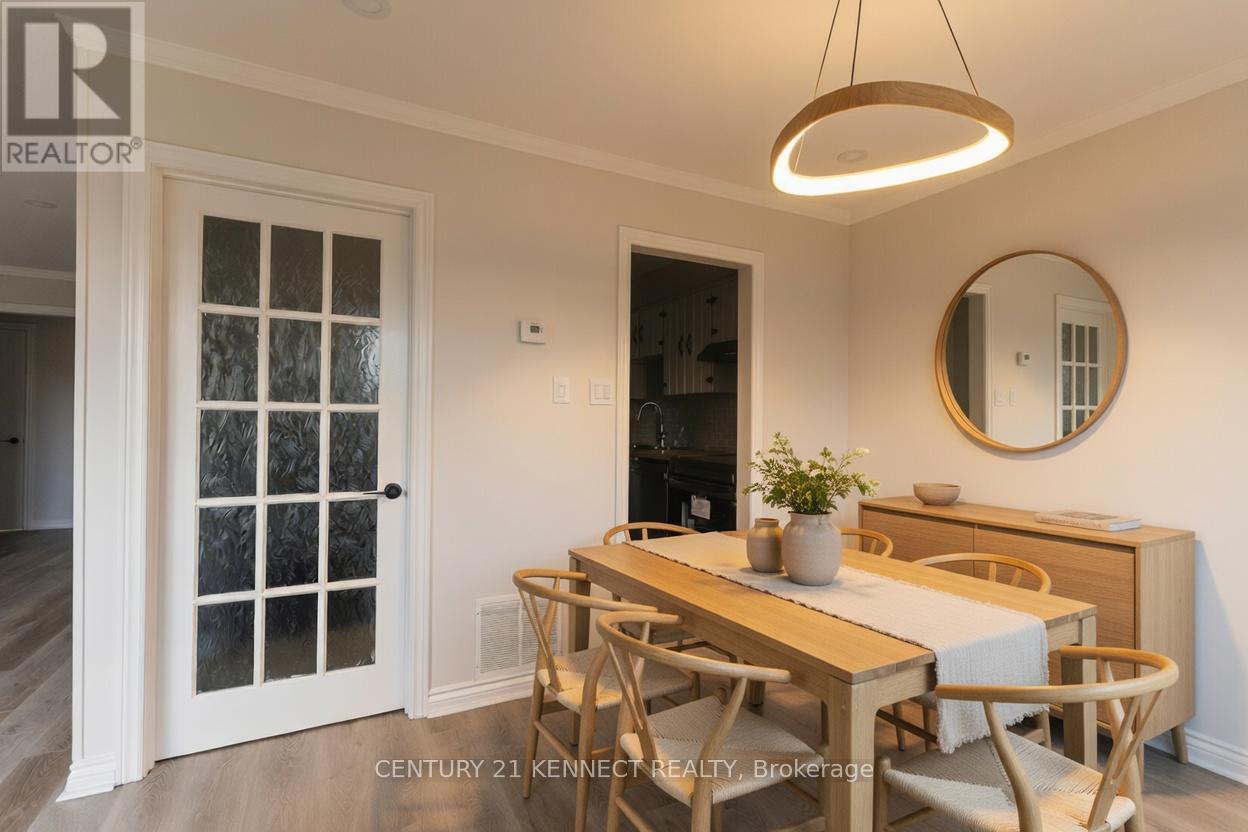 55 - 646 Village Parkway, Markham, Ontario  L3R 2S7 - Photo 9 - N12997264