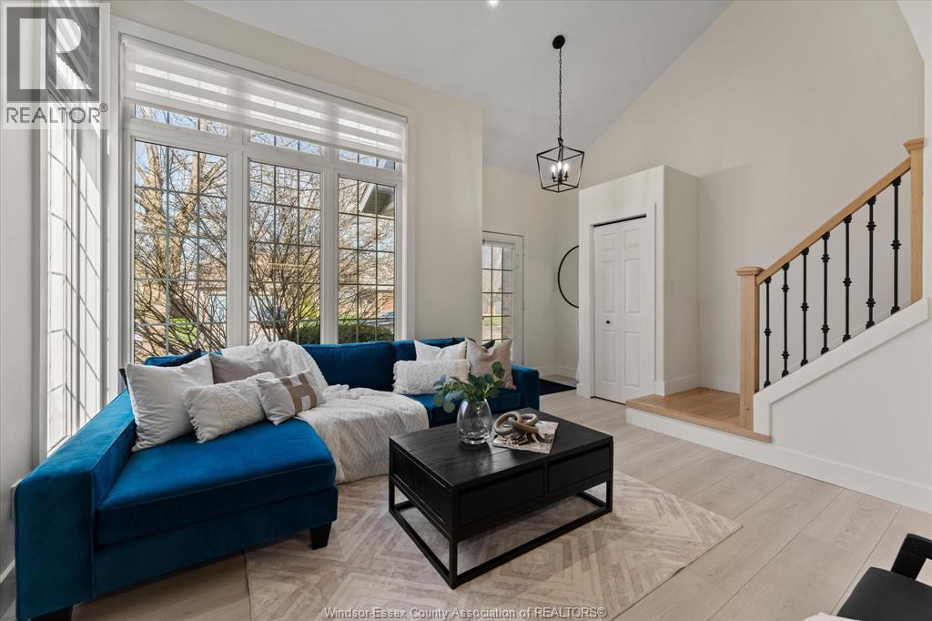 2190 Rockport Street, Windsor, Ontario  N9G 3A5 - Photo 3 - 26008114