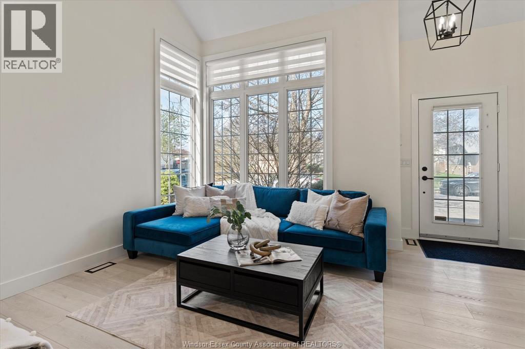 2190 Rockport Street, Windsor, Ontario  N9G 3A5 - Photo 4 - 26008114