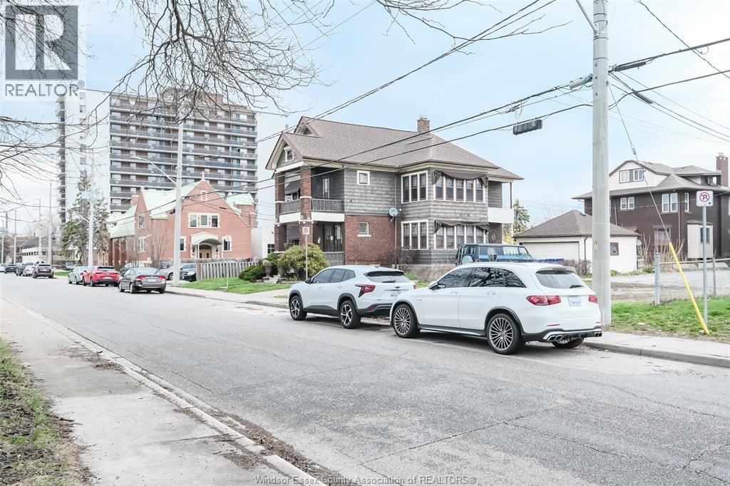 1585 Pelissier Unit# Lower, Windsor, Ontario  N9X 1M9 - Photo 4 - 26008078