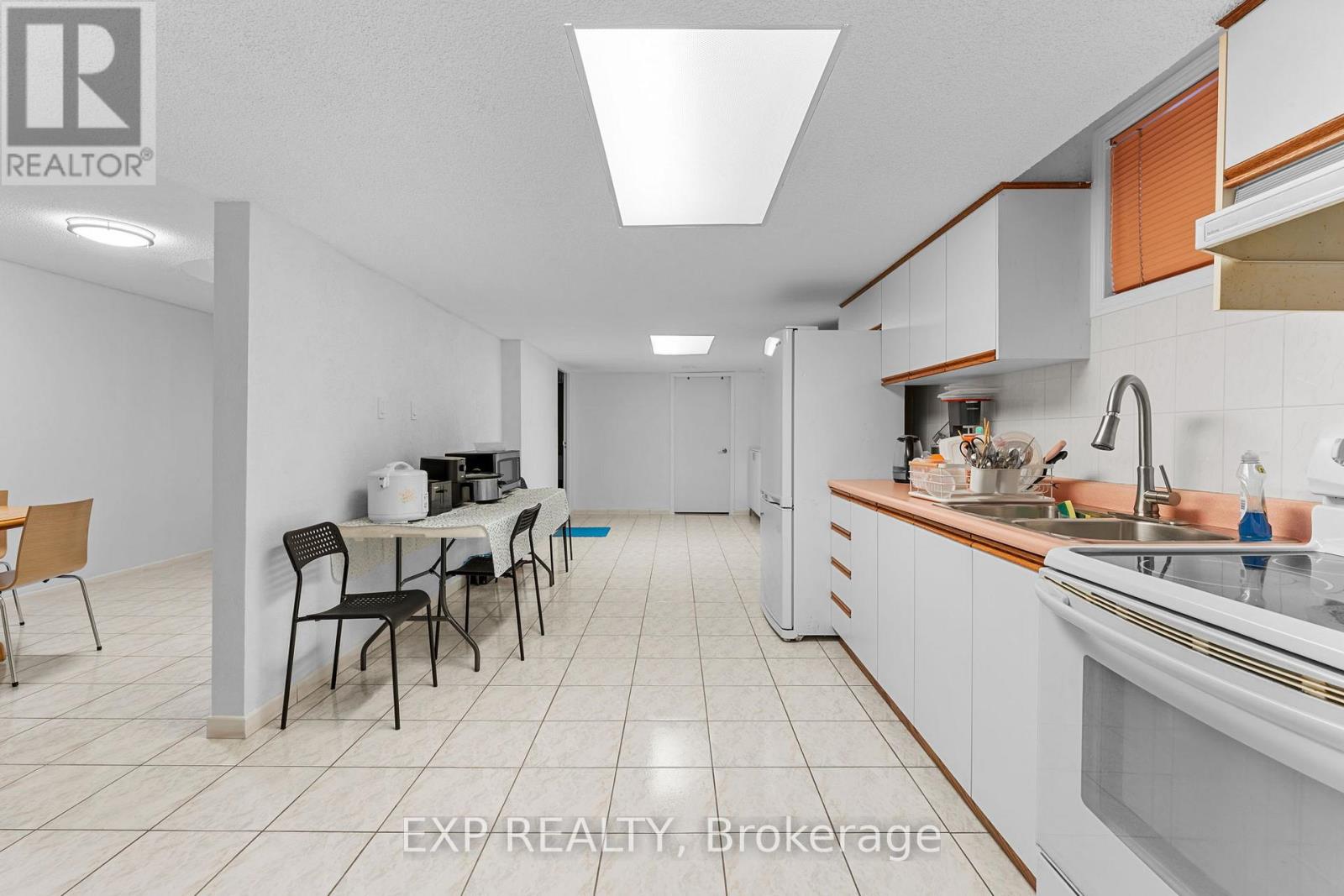 27 Via Nova Drive, Vaughan, Ontario L4L 7P9 - Photo 34 - N12994250