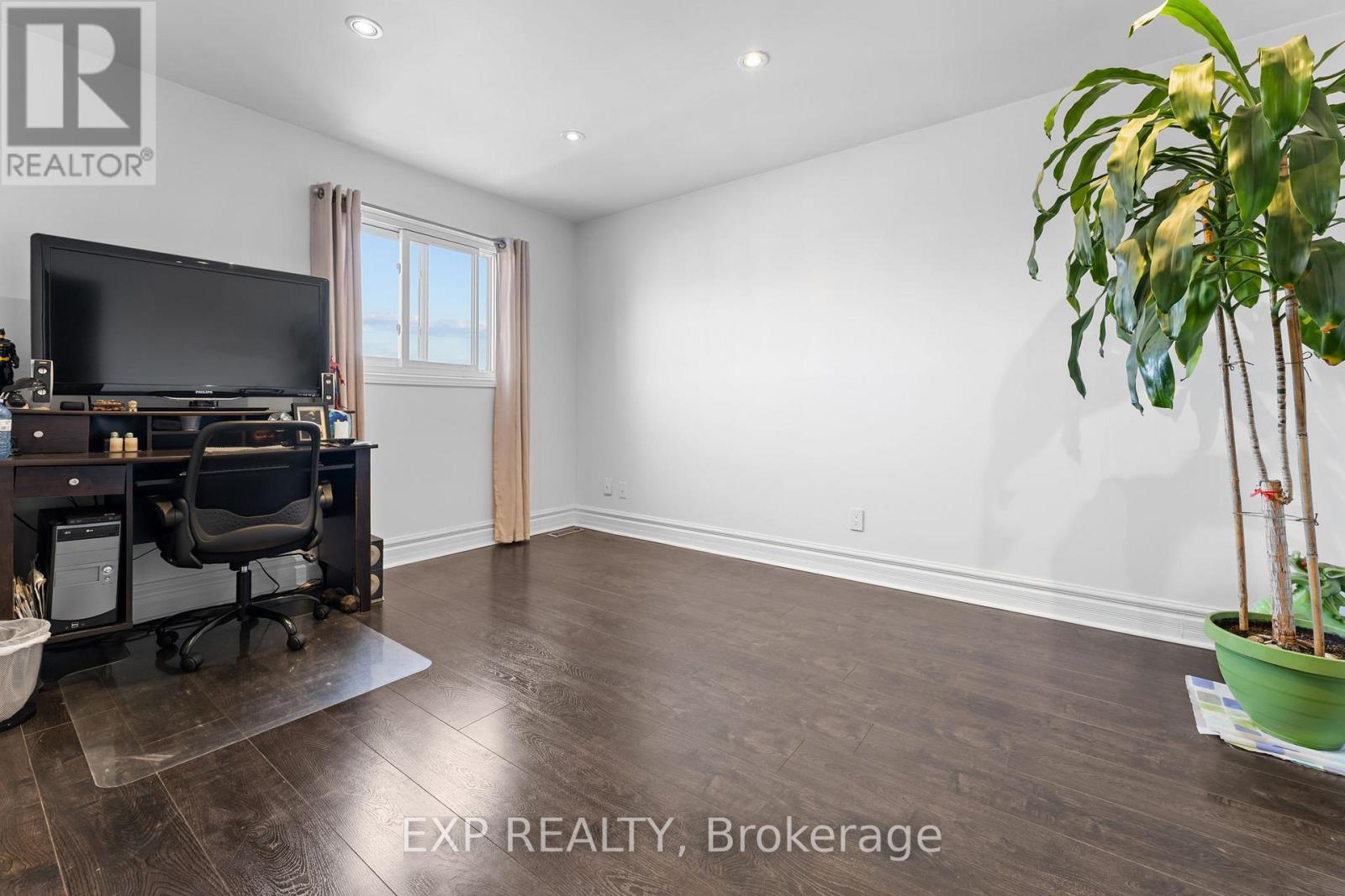 27 Via Nova Drive, Vaughan, Ontario L4L 7P9 - Photo 29 - N12994250