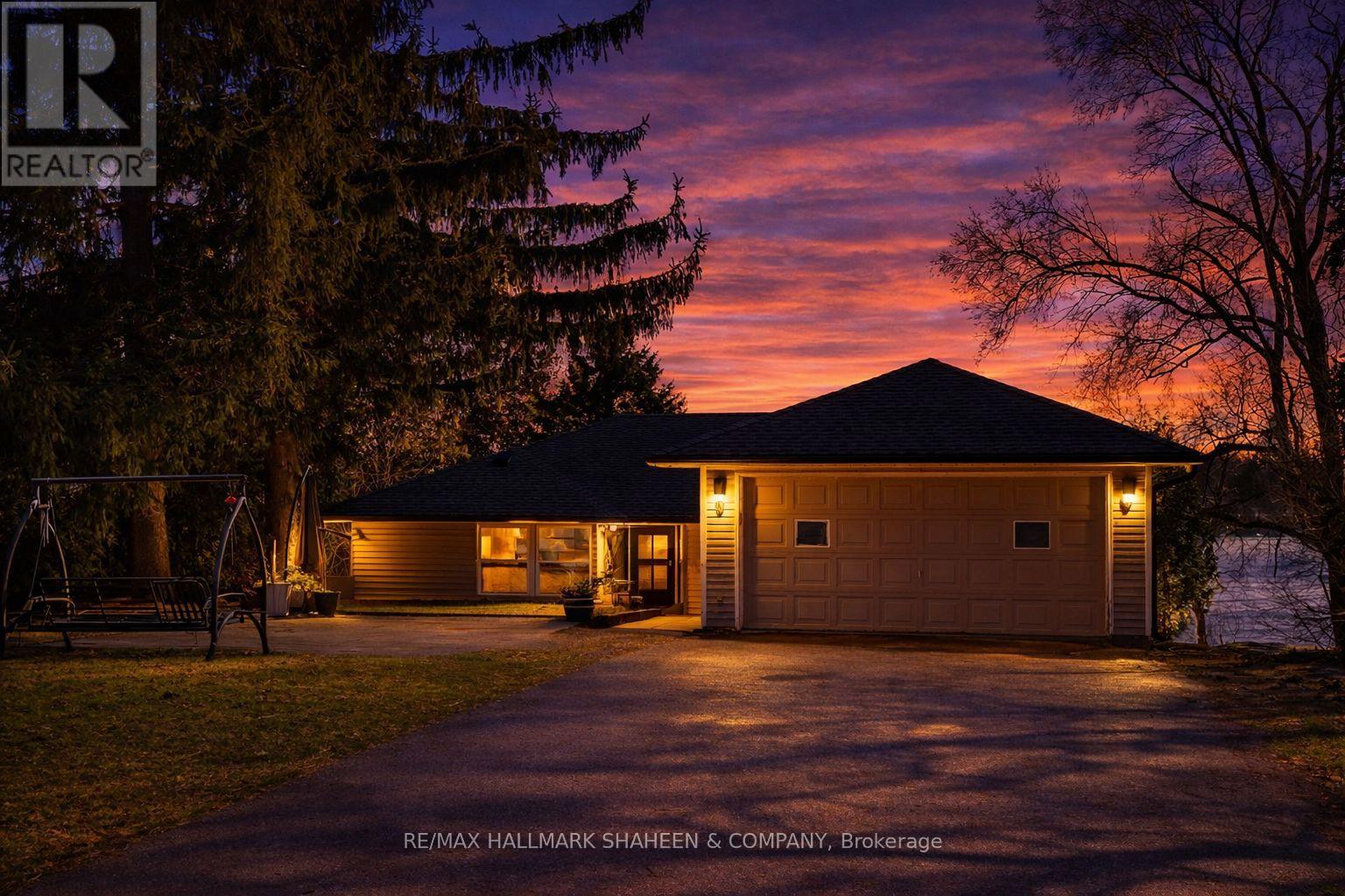 9 Evans Drive, Whitchurch-Stouffville, Ontario  L4A 2Y4 - Photo 3 - N12996876