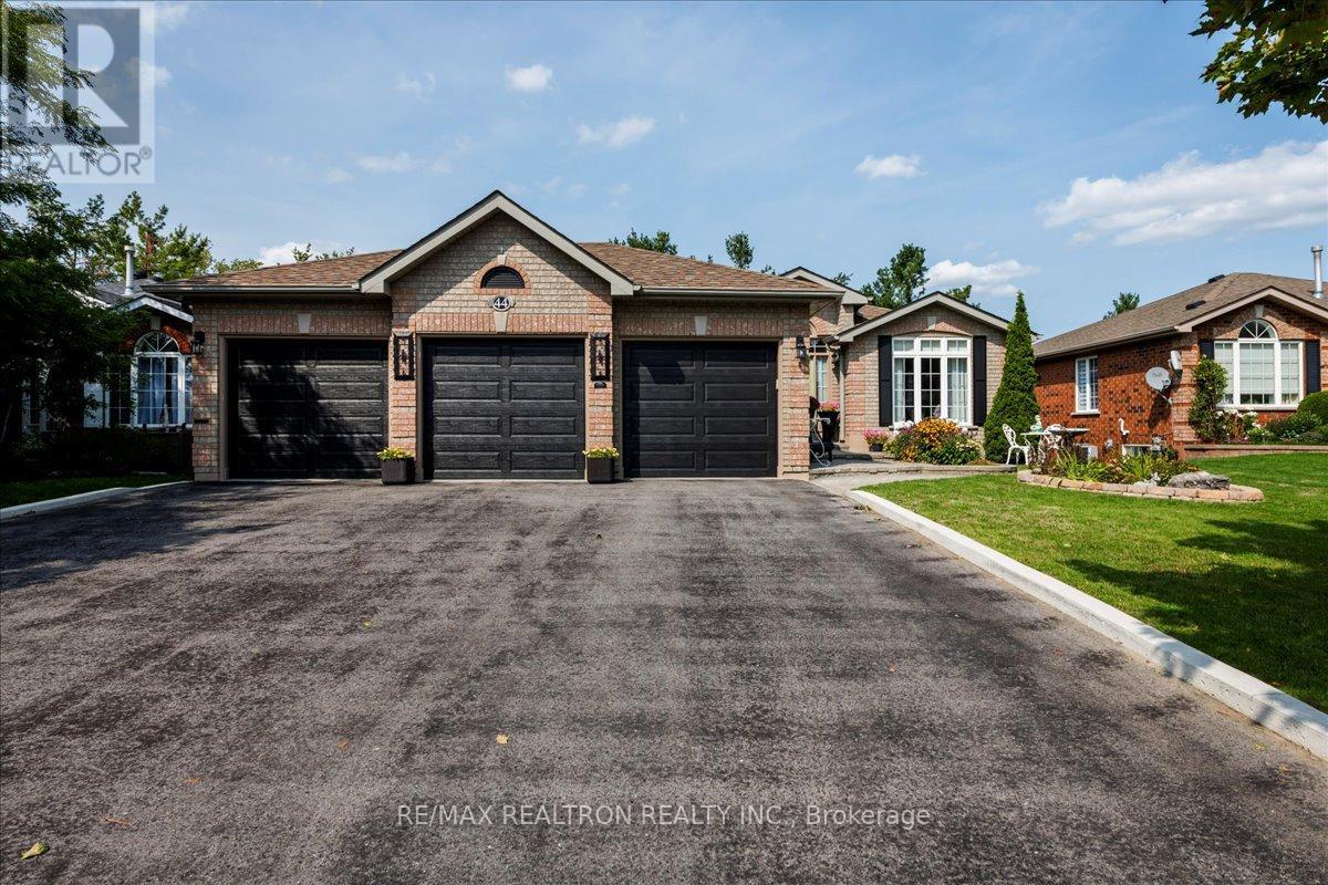 44 Columbia Road, Barrie, Ontario  L4N 8C6 - Photo 36 - S12735078