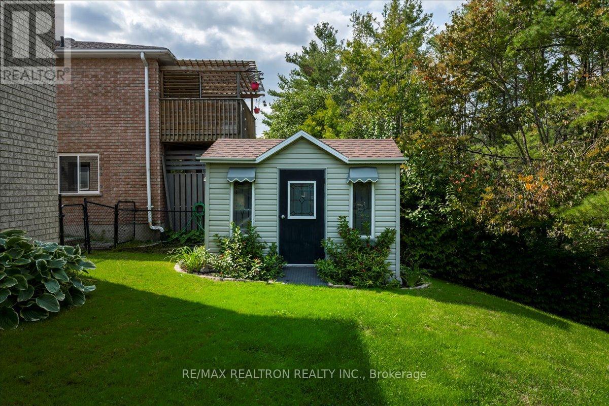 44 Columbia Road, Barrie, Ontario  L4N 8C6 - Photo 34 - S12735078