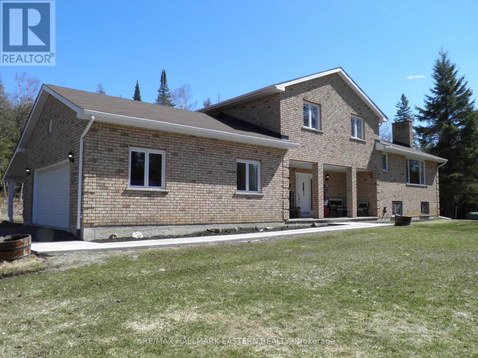 1079 Rock Road, Douro-Dummer, Ontario  K0L 3A0 - Photo 2 - X12978708
