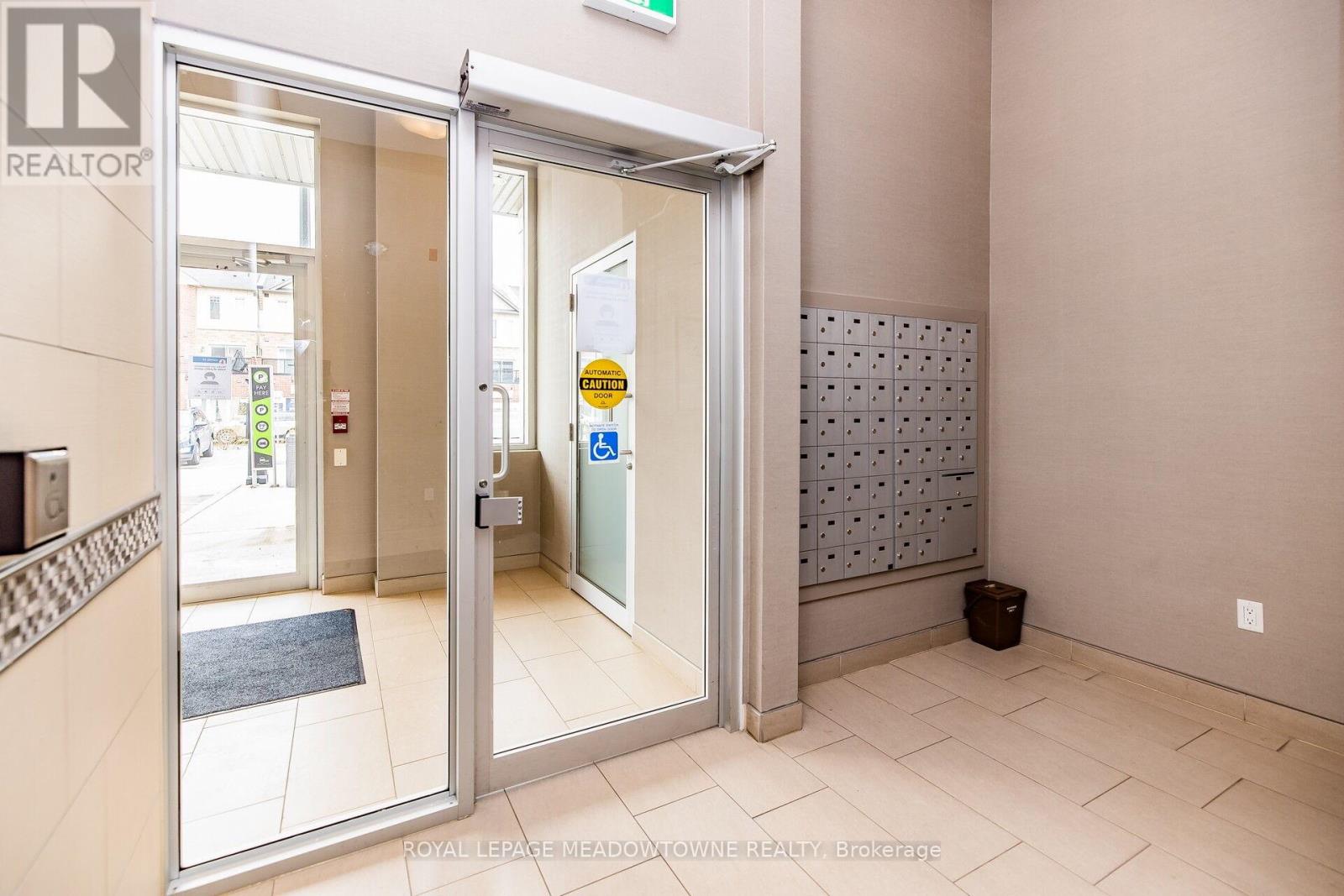 407 - 50 Sky Harbour Drive, Brampton, Ontario  L6Y 6B8 - Photo 23 - W12996988