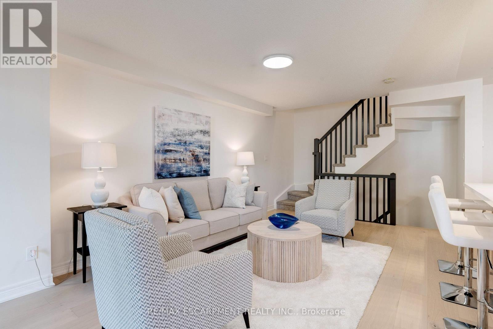 628 Garibaldi Common, Burlington, Ontario  L7L 0E2 - Photo 18 - W12997002