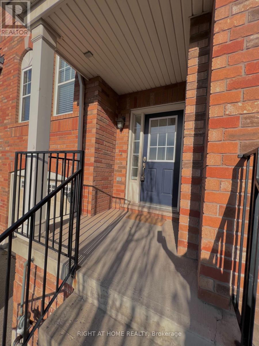 2385 Coho Way, Oakville, Ontario  L6M 0G6 - Photo 2 - W12997028