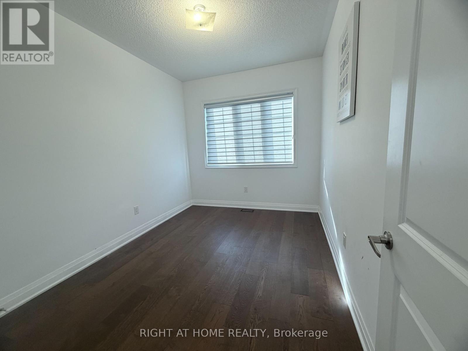 (Upper) - 46 Boathouse Road, Brampton, Ontario  L7A 5B7 - Photo 17 - W12997030