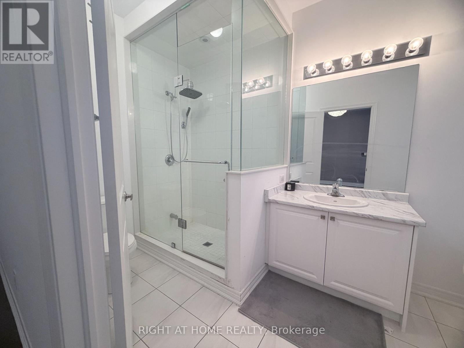 (Upper) - 46 Boathouse Road, Brampton, Ontario  L7A 5B7 - Photo 28 - W12997030