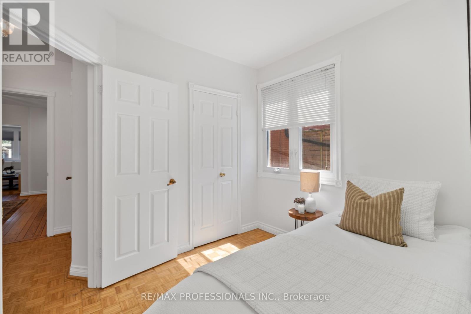 82 Fifth Street, Toronto, Ontario  M8V 2Z3 - Photo 14 - W12997082