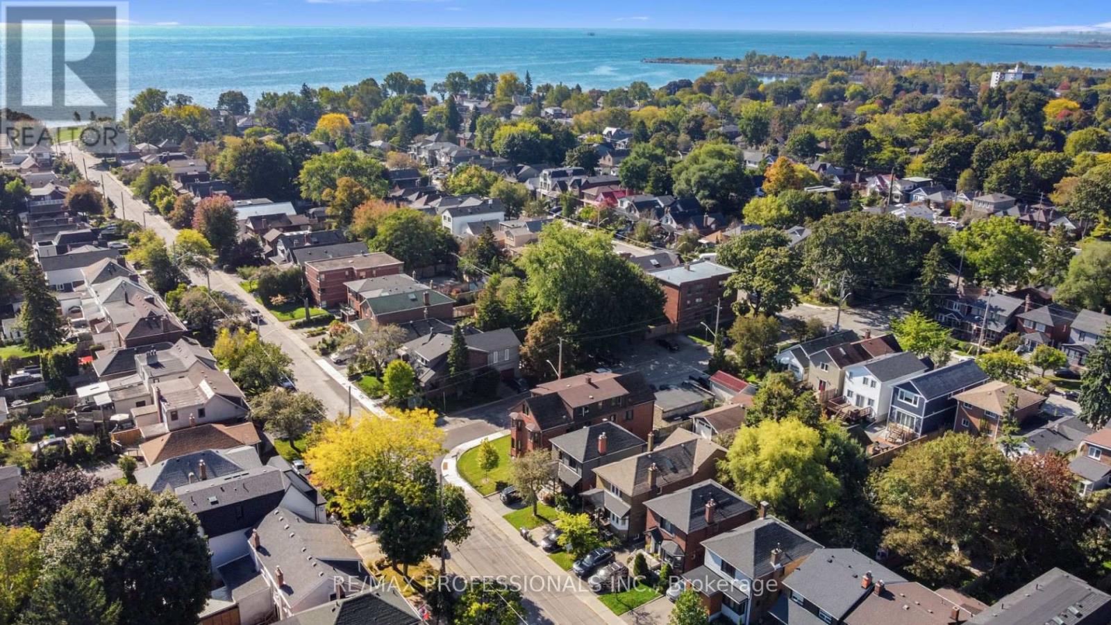 82 Fifth Street, Toronto, Ontario  M8V 2Z3 - Photo 39 - W12997082