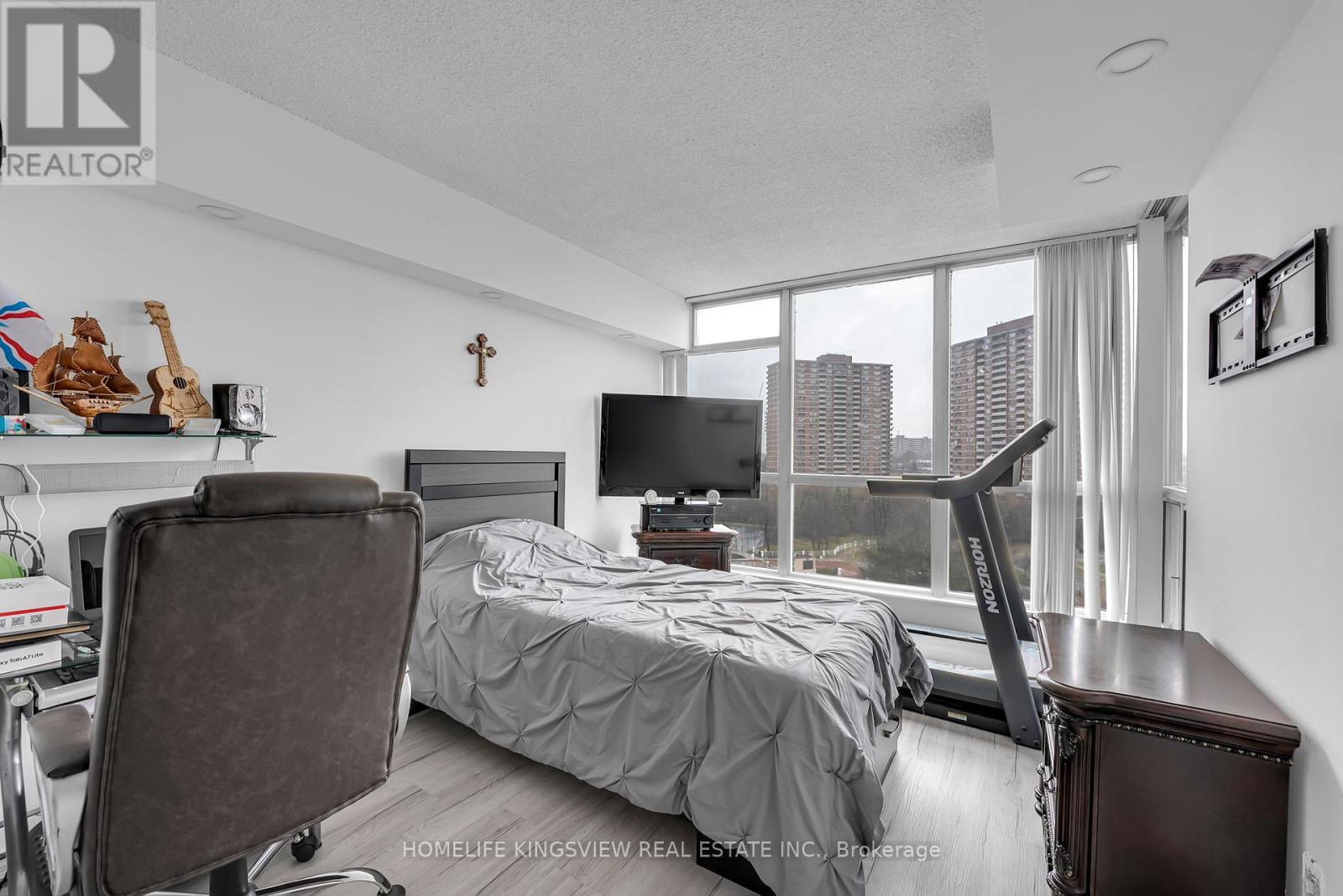 806 - 1 Rowntree Road, Toronto, Ontario  M9V 5G7 - Photo 14 - W12997088