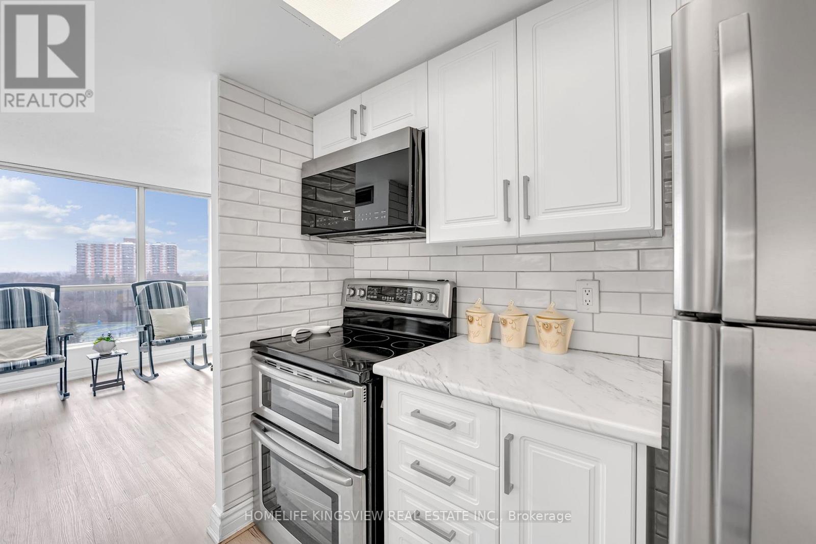 806 - 1 Rowntree Road, Toronto, Ontario  M9V 5G7 - Photo 18 - W12997088