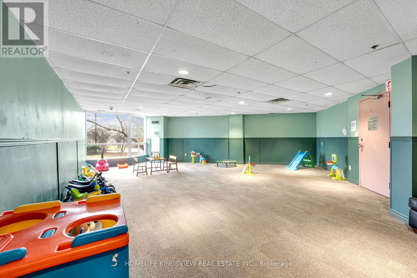 806 - 1 Rowntree Road, Toronto, Ontario  M9V 5G7 - Photo 36 - W12997088