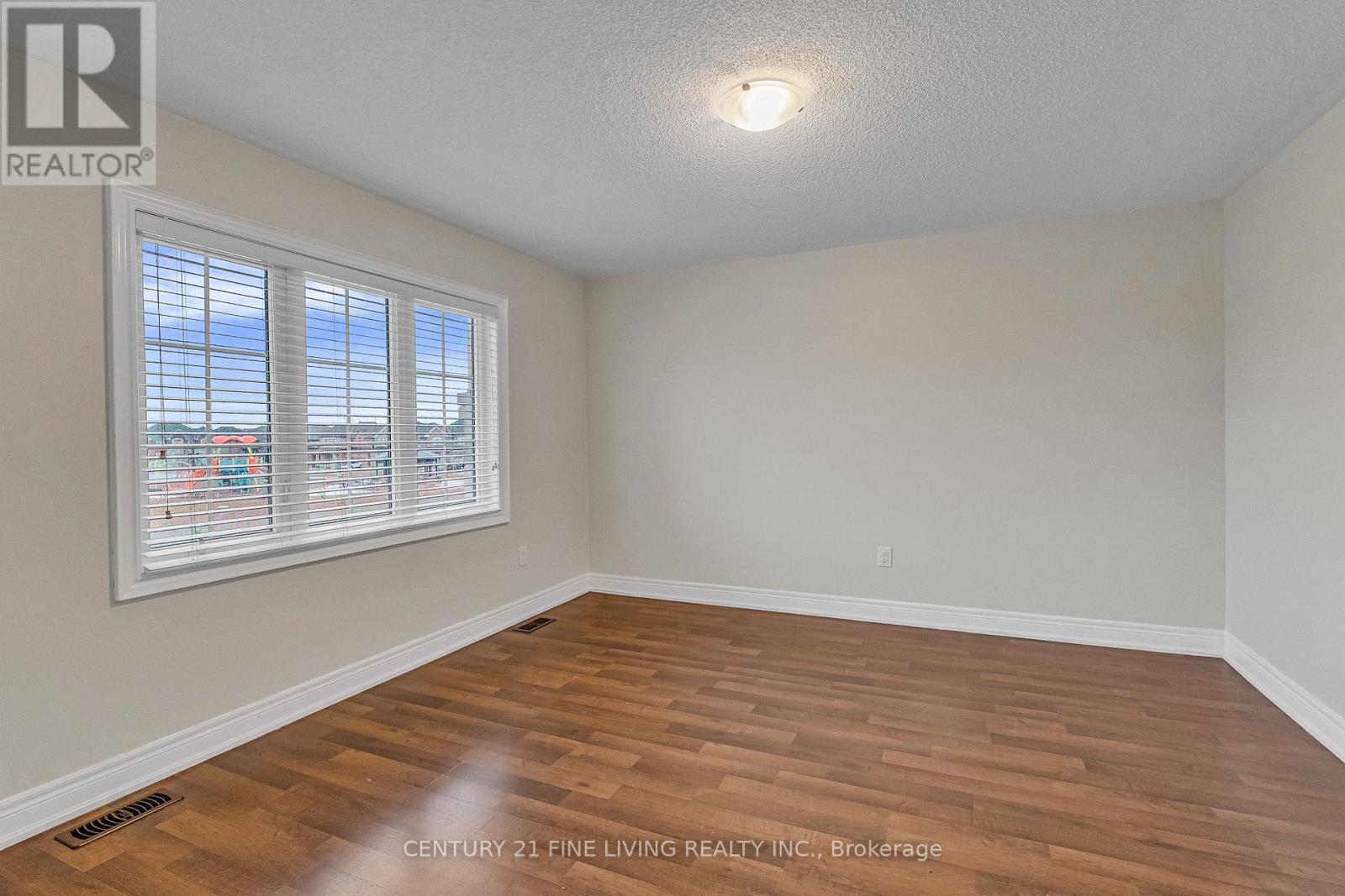 64 George Gray Drive, Brampton, Ontario  L6R 4B4 - Photo 32 - W12997108