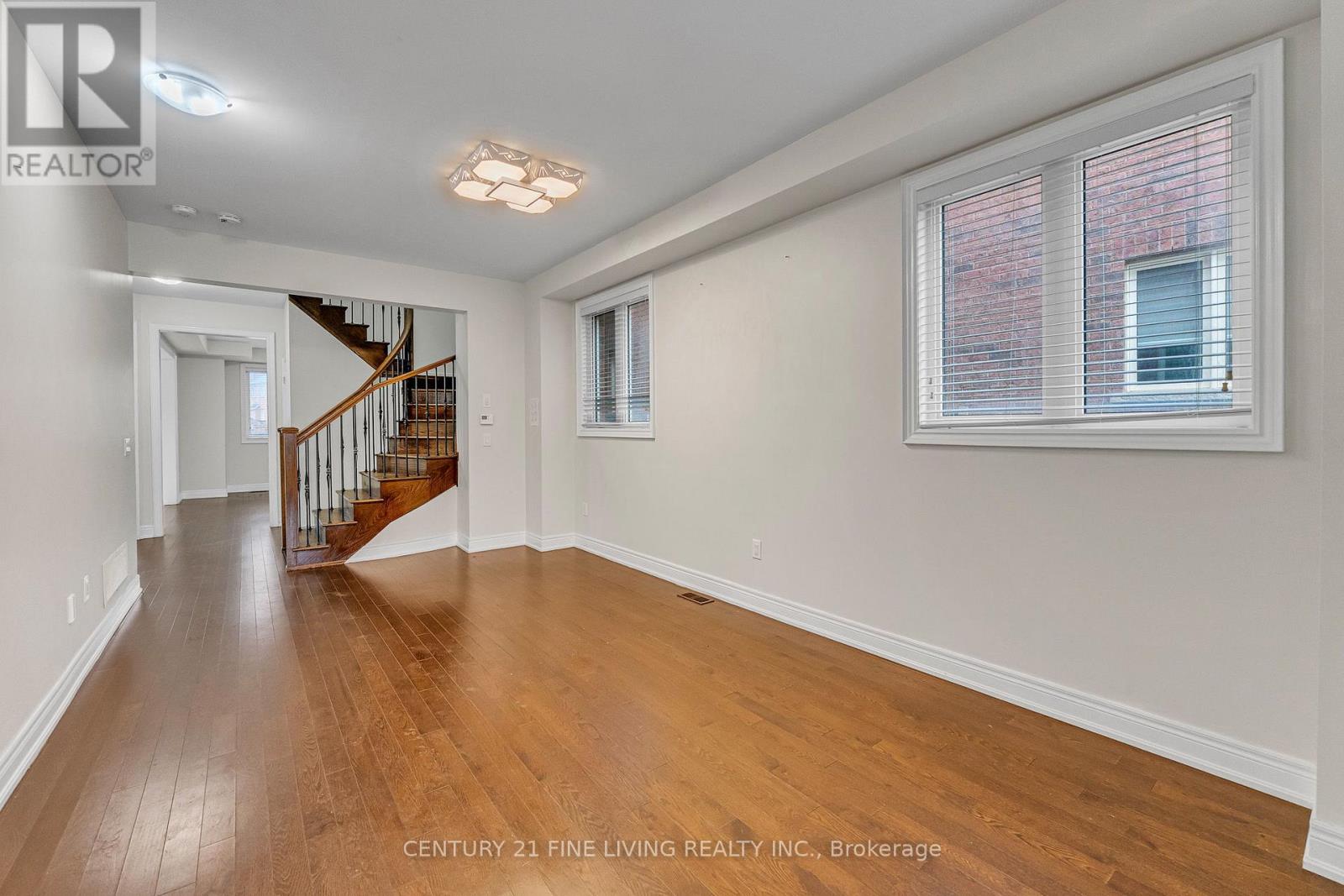 64 George Gray Drive, Brampton, Ontario  L6R 4B4 - Photo 5 - W12997108