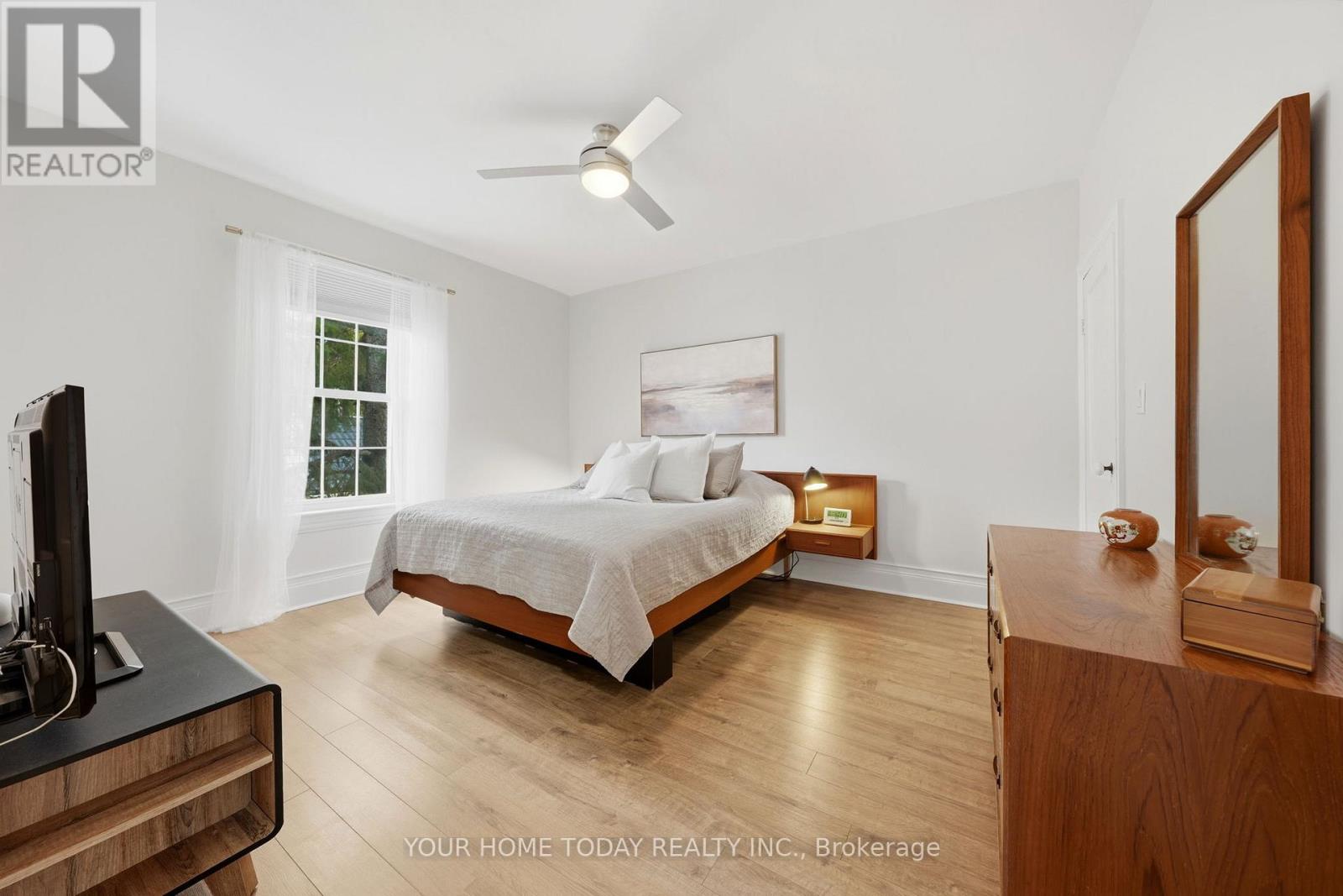 17 Park Avenue, Halton Hills, Ontario  L7J 1Y3 - Photo 19 - W12997112