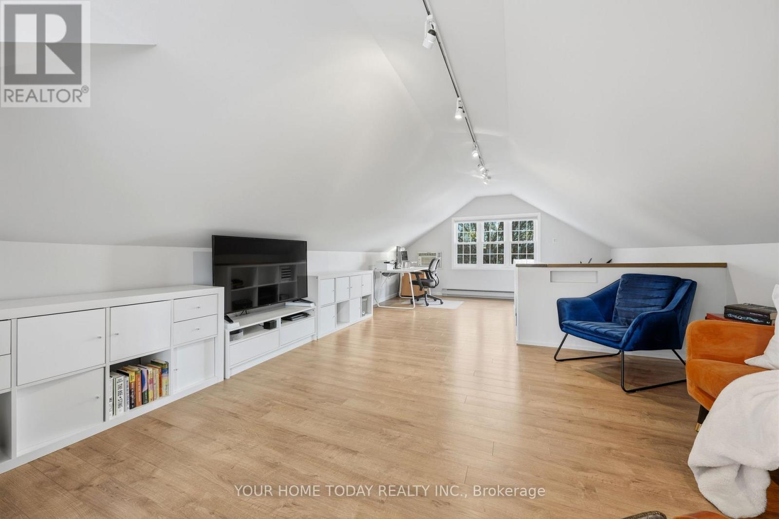 17 Park Avenue, Halton Hills, Ontario  L7J 1Y3 - Photo 26 - W12997112