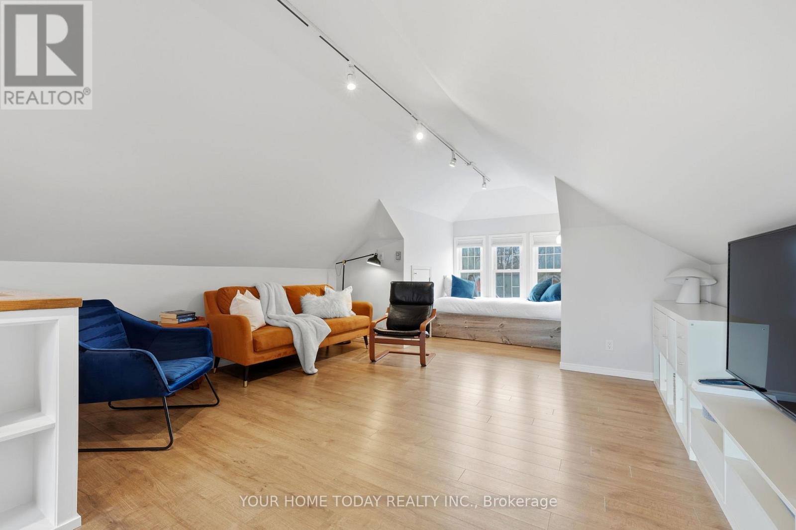 17 Park Avenue, Halton Hills, Ontario  L7J 1Y3 - Photo 27 - W12997112