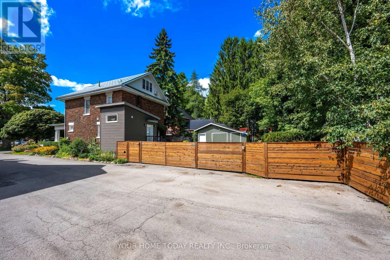 17 Park Avenue, Halton Hills, Ontario  L7J 1Y3 - Photo 43 - W12997112