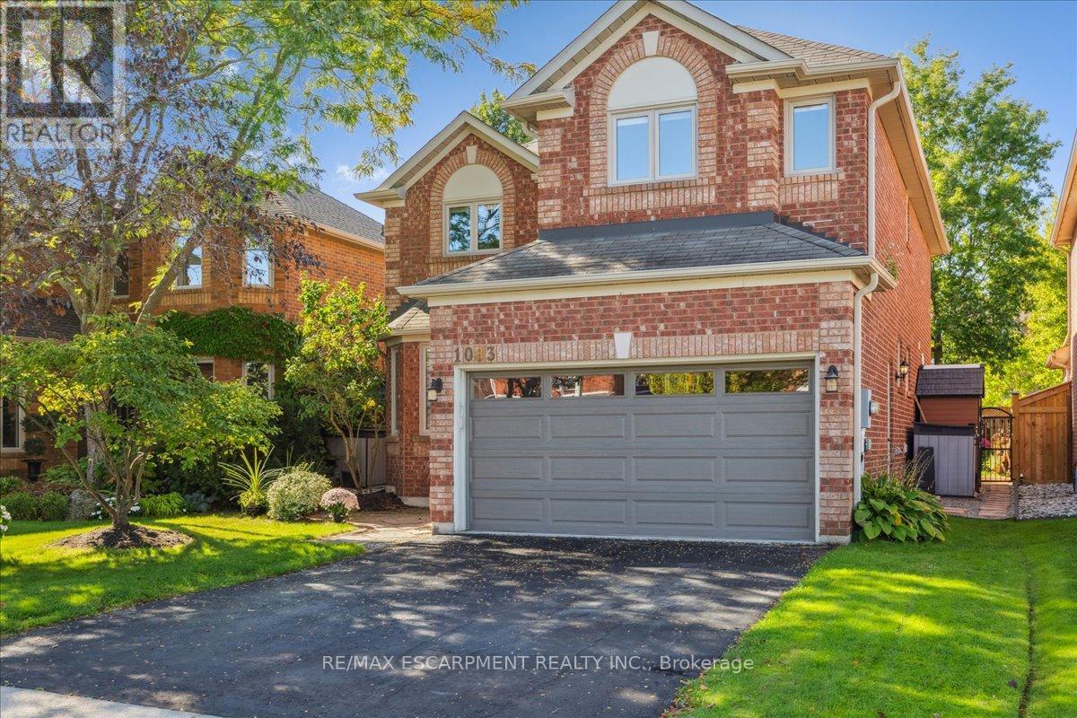 1083 Old Oak Drive, Oakville, Ontario  L6M 3K4 - Photo 1 - W12997130