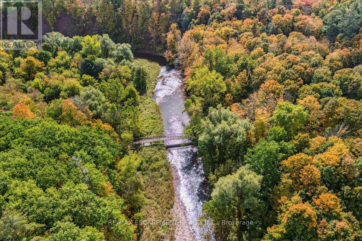 1083 Old Oak Drive, Oakville, Ontario  L6M 3K4 - Photo 50 - W12997130