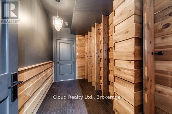 962 Fredonia Drive, Mississauga, Ontario  L5C 2W4 - Photo 26 - W12997132