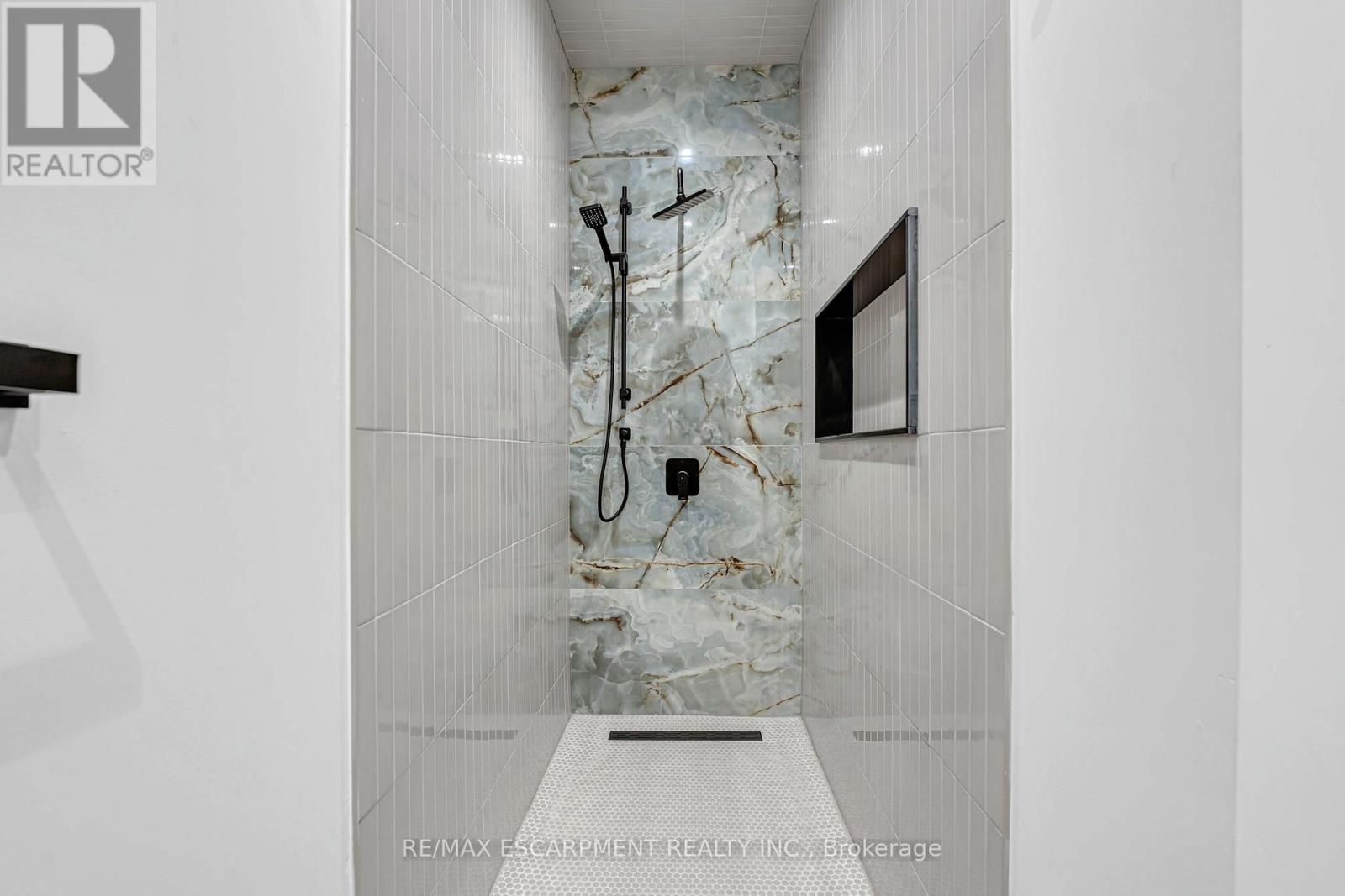 383 Wadsworth Street, Oakville, Ontario  L6K 2A2 - Photo 40 - W12997154