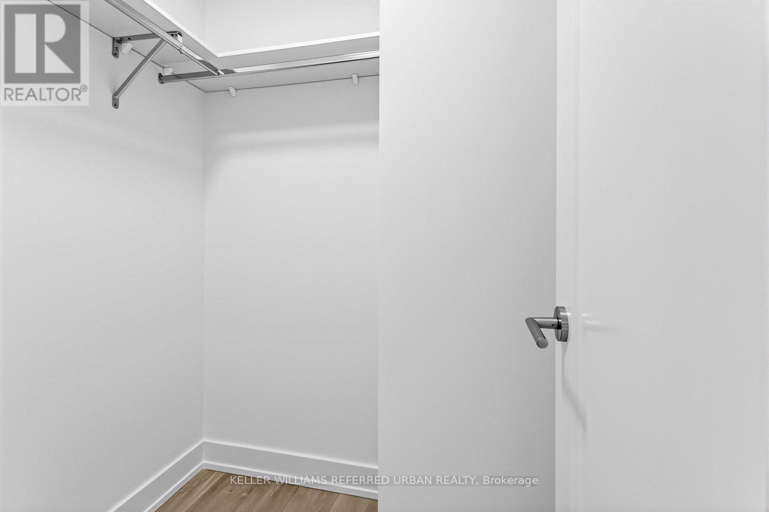 2112 - 60 Central Park Roadway, Toronto, Ontario  M9A 0E6 - Photo 20 - W12997158