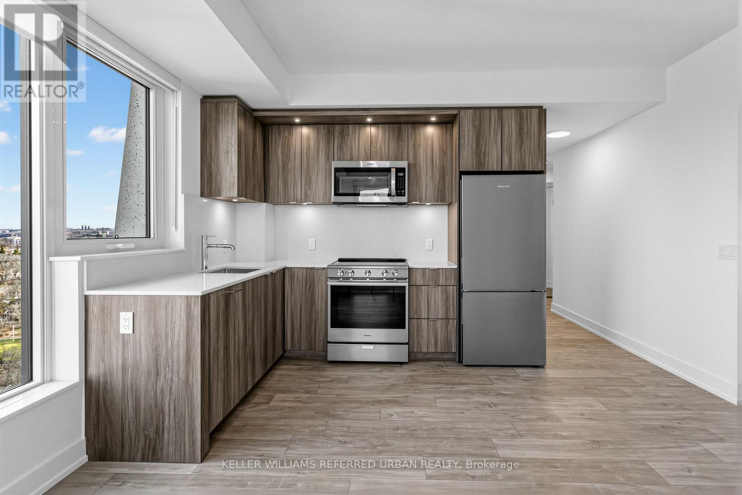 2112 - 60 Central Park Roadway, Toronto, Ontario  M9A 0E6 - Photo 9 - W12997158