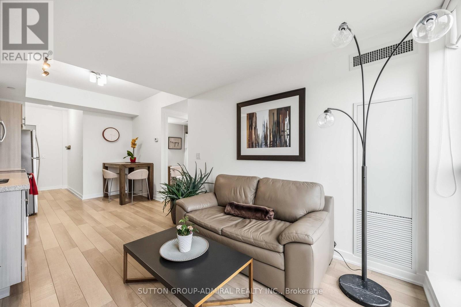 509 - 16 Mcadam Avenue, Toronto, Ontario  M6A 0B9 - Photo 12 - W12997206