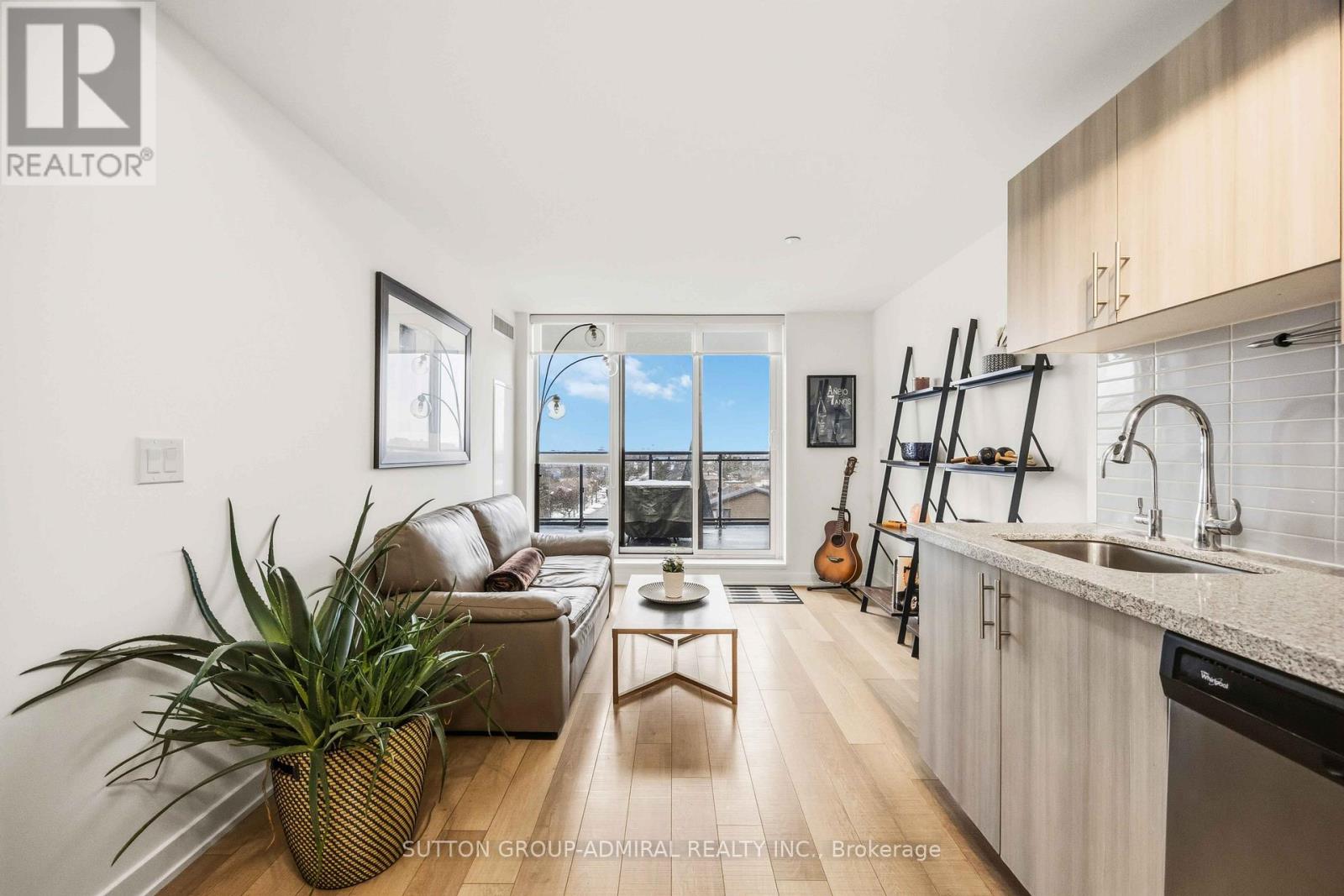 509 - 16 Mcadam Avenue, Toronto, Ontario  M6A 0B9 - Photo 8 - W12997206