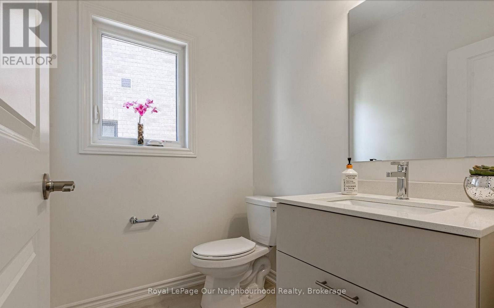 342 Thimbleweed Court, Milton, Ontario  L9E 1T2 - Photo 12 - W12997214