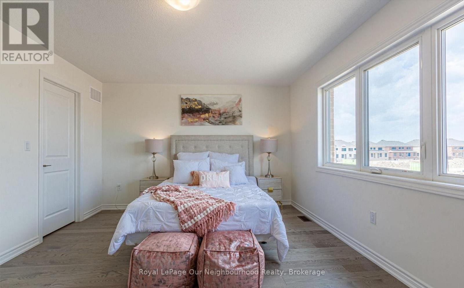 342 Thimbleweed Court, Milton, Ontario  L9E 1T2 - Photo 15 - W12997214