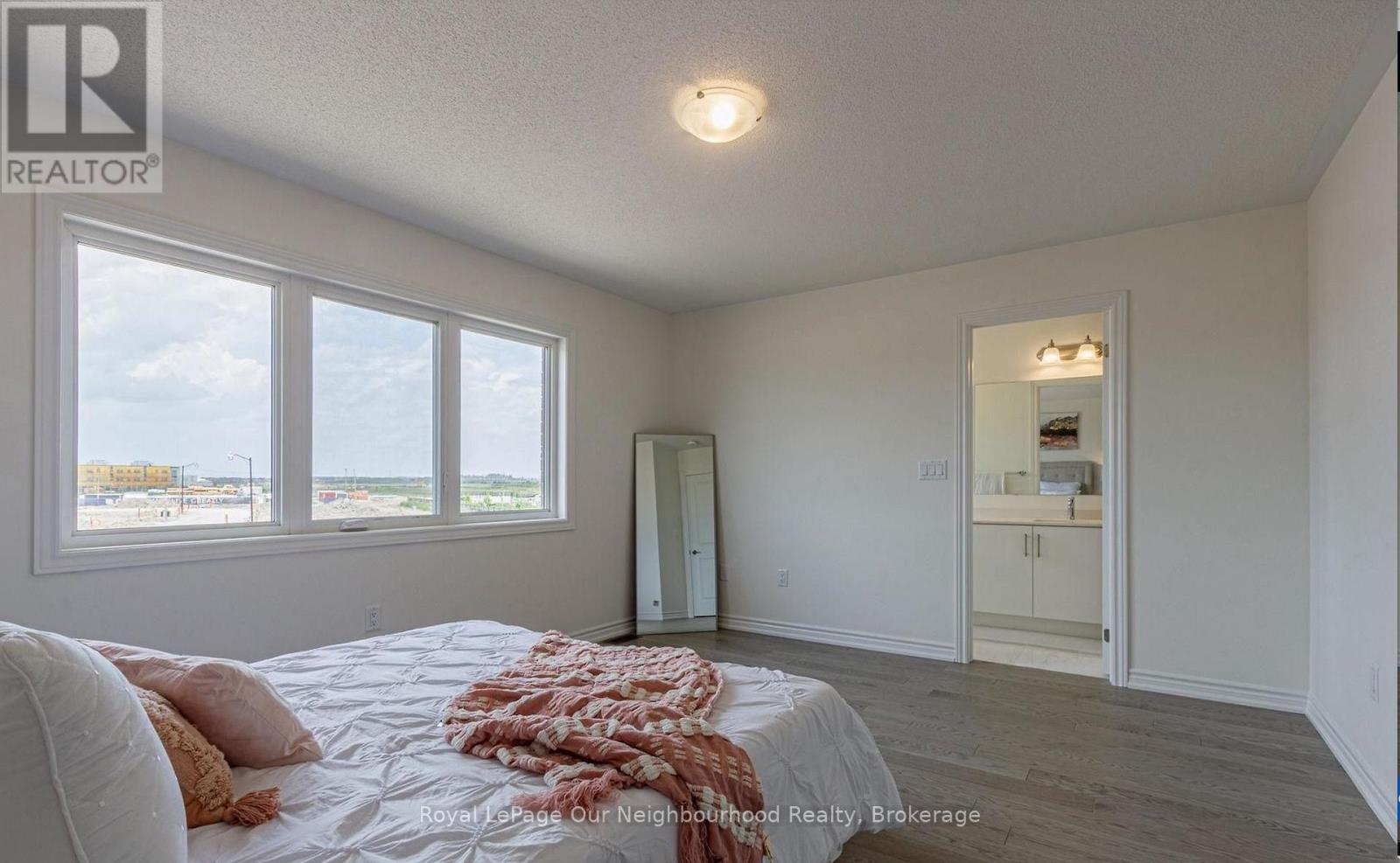 342 Thimbleweed Court, Milton, Ontario  L9E 1T2 - Photo 17 - W12997214