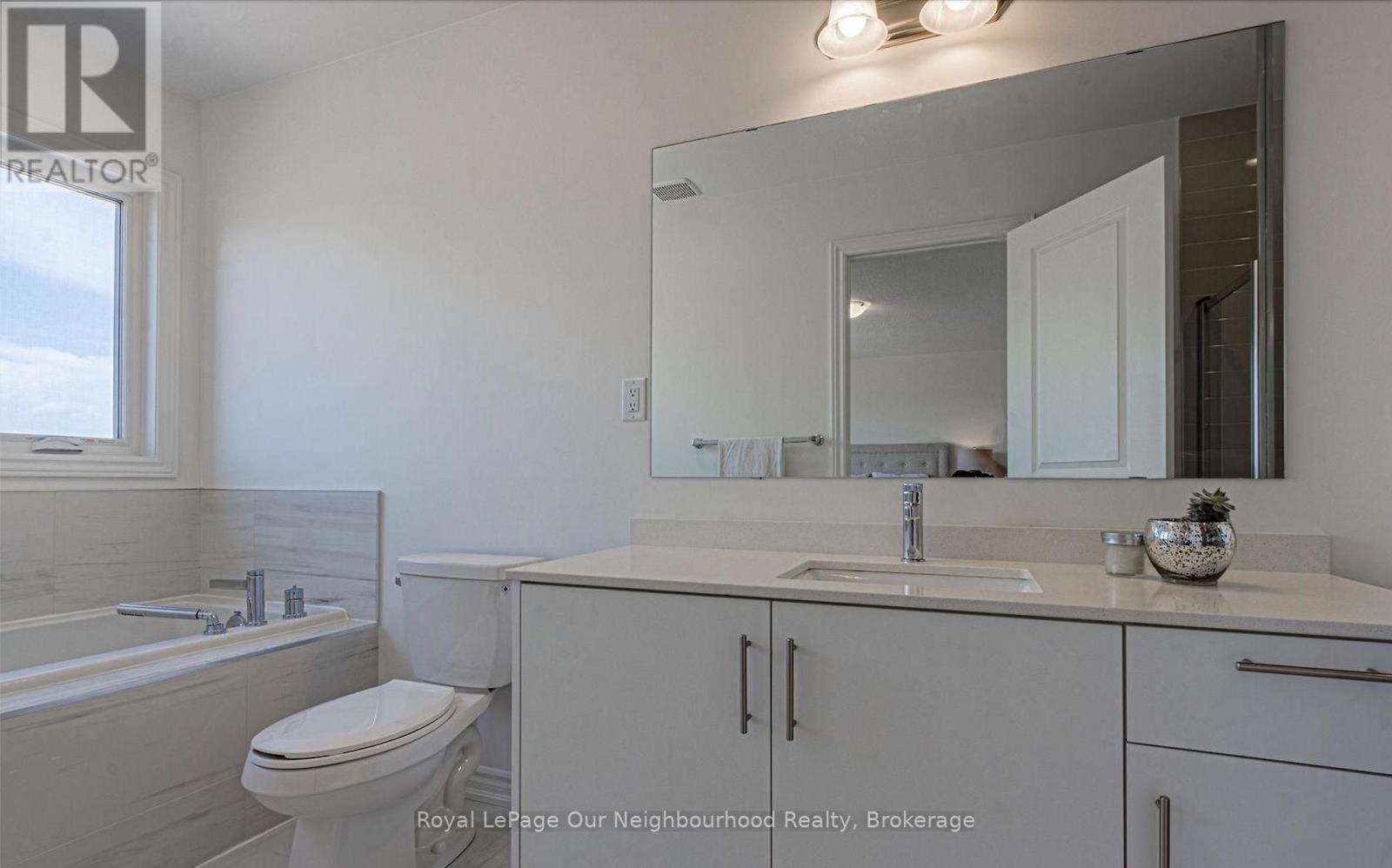 342 Thimbleweed Court, Milton, Ontario  L9E 1T2 - Photo 18 - W12997214