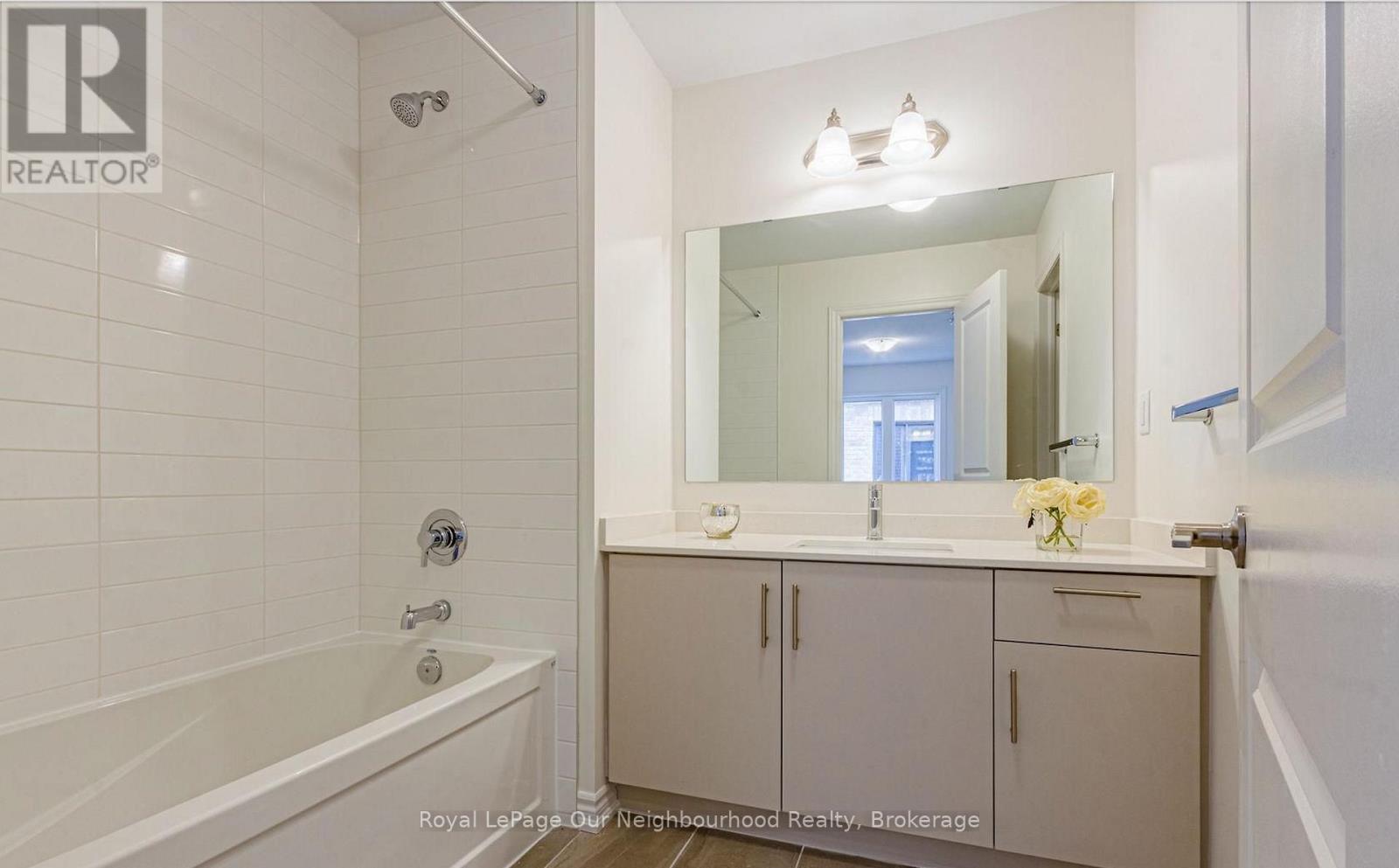 342 Thimbleweed Court, Milton, Ontario  L9E 1T2 - Photo 25 - W12997214