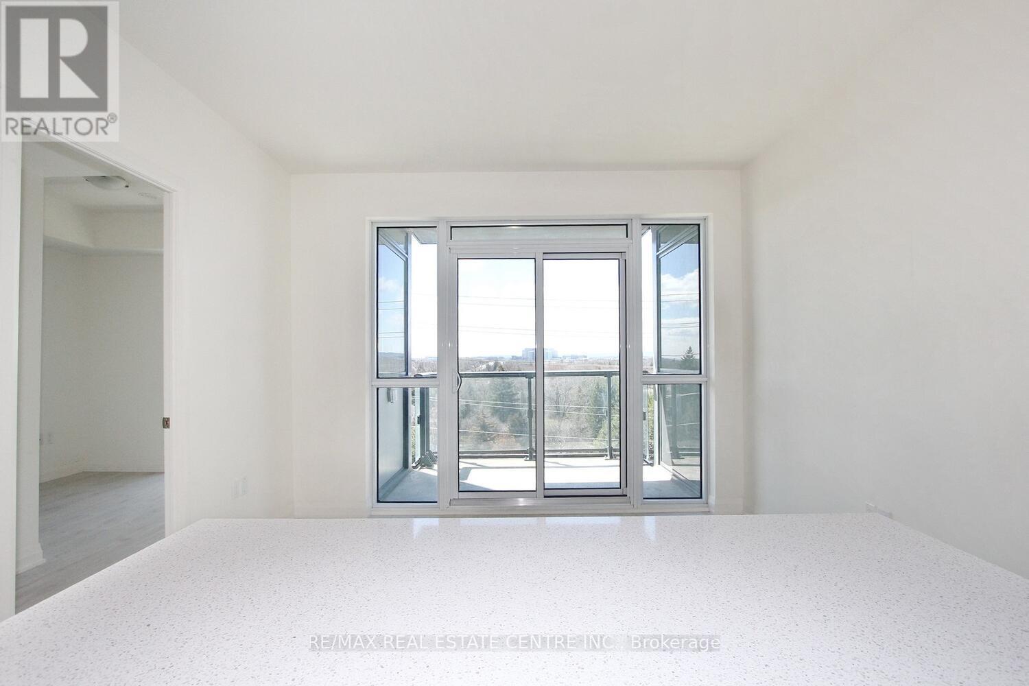 403 - 509 Dundas Street W, Oakville, Ontario  L5M 5P4 - Photo 14 - W12997218