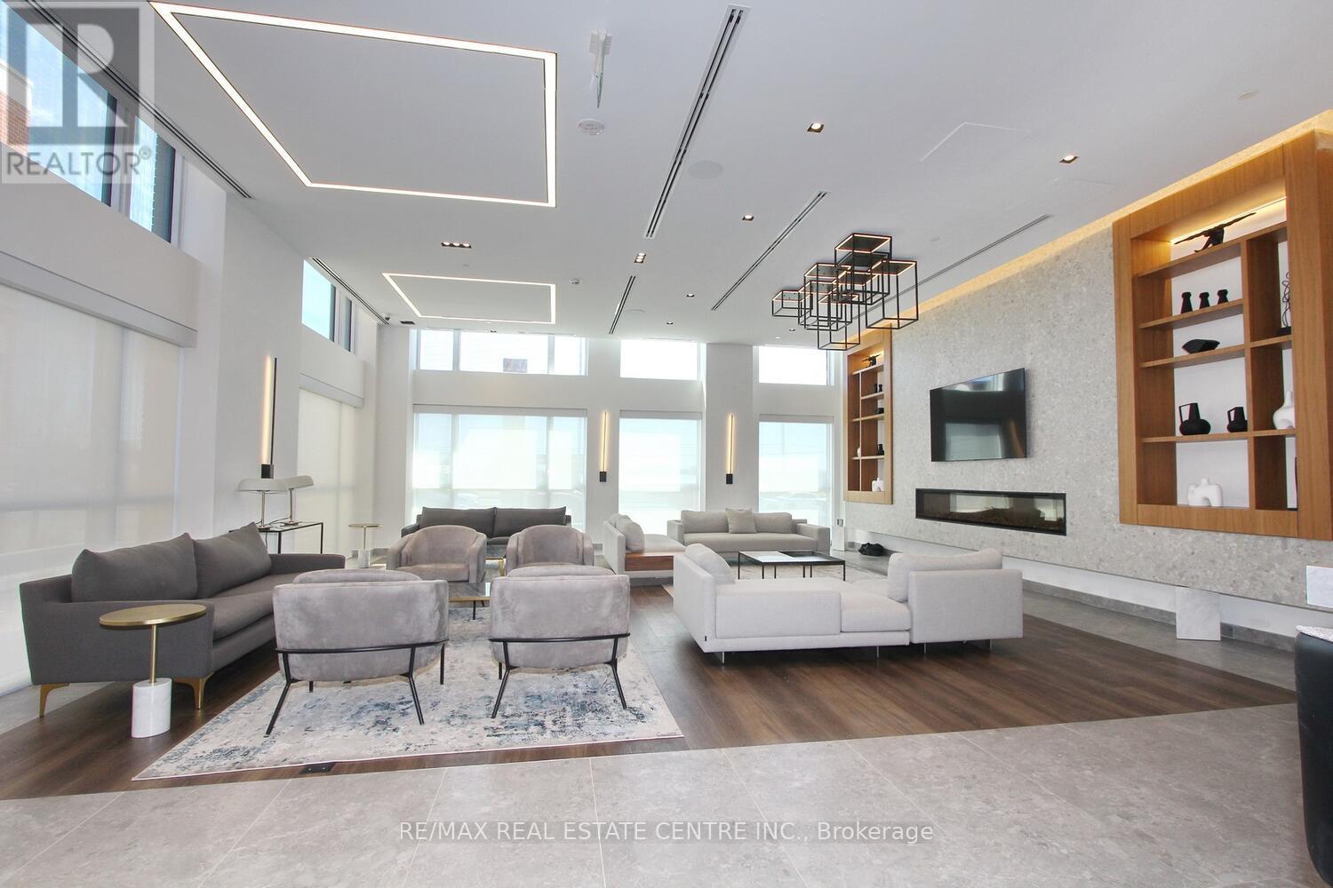 403 - 509 Dundas Street W, Oakville, Ontario  L5M 5P4 - Photo 30 - W12997218