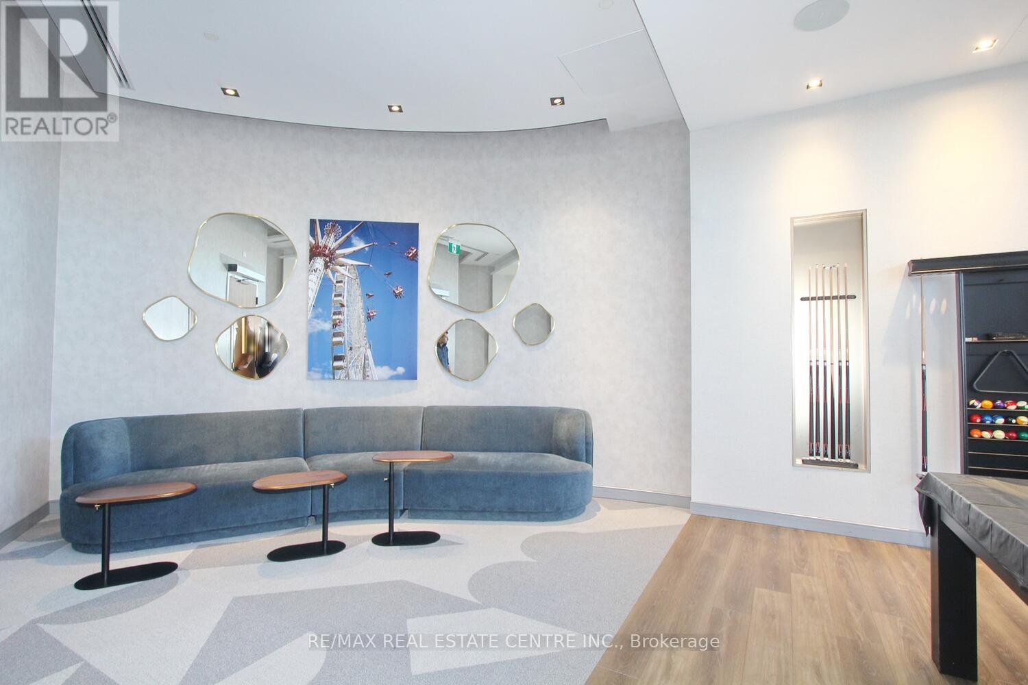 403 - 509 Dundas Street W, Oakville, Ontario  L5M 5P4 - Photo 35 - W12997218