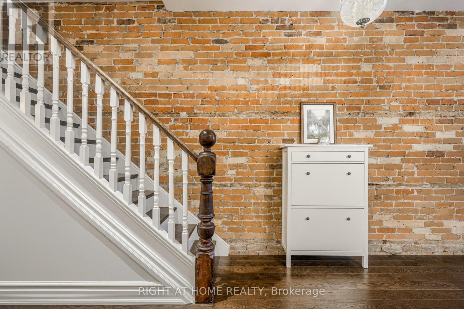 7 Gwynne Avenue, Toronto, Ontario  M6K 2C2 - Photo 20 - W12997222