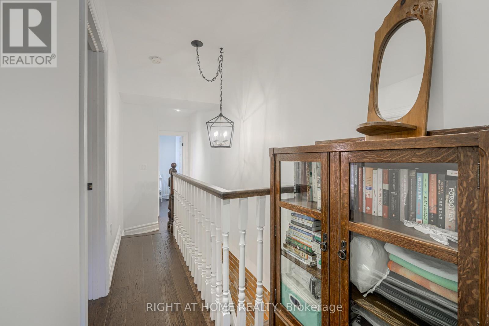 7 Gwynne Avenue, Toronto, Ontario  M6K 2C2 - Photo 21 - W12997222