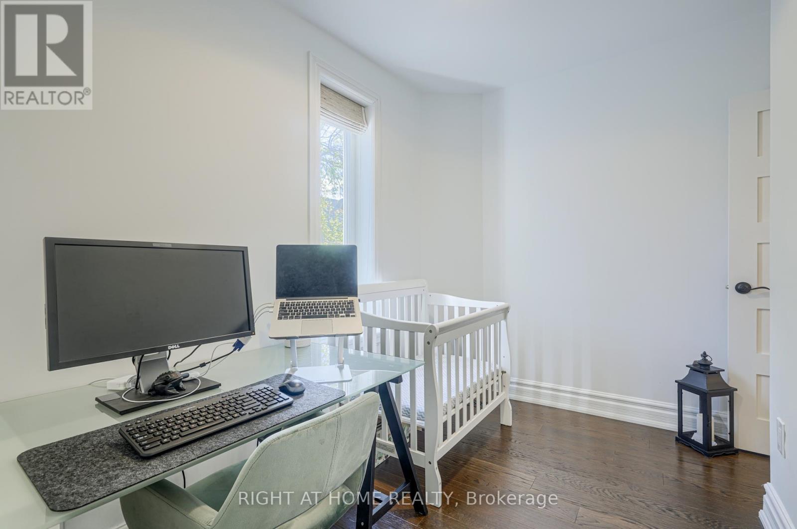 7 Gwynne Avenue, Toronto, Ontario  M6K 2C2 - Photo 27 - W12997222